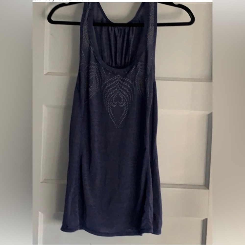 Lululemon tank top